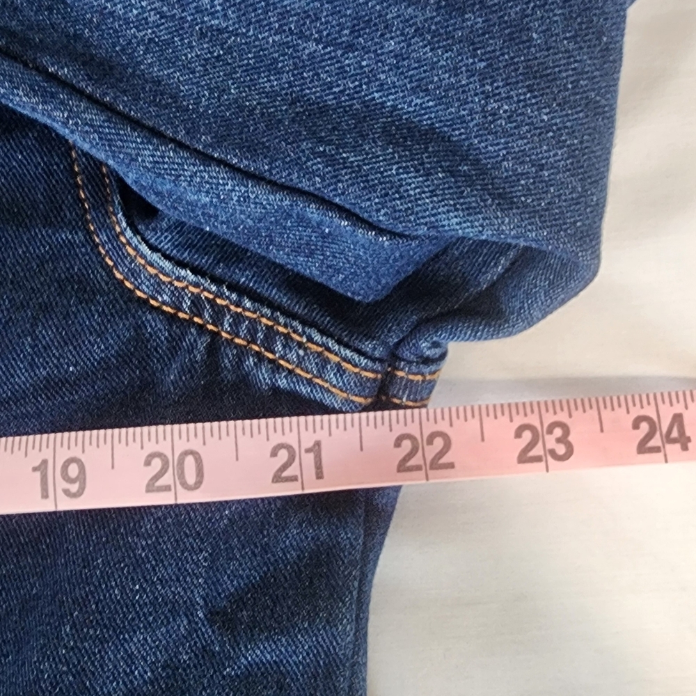 Women's or Men's Blue Denim Jacket - Picture 4 of 5